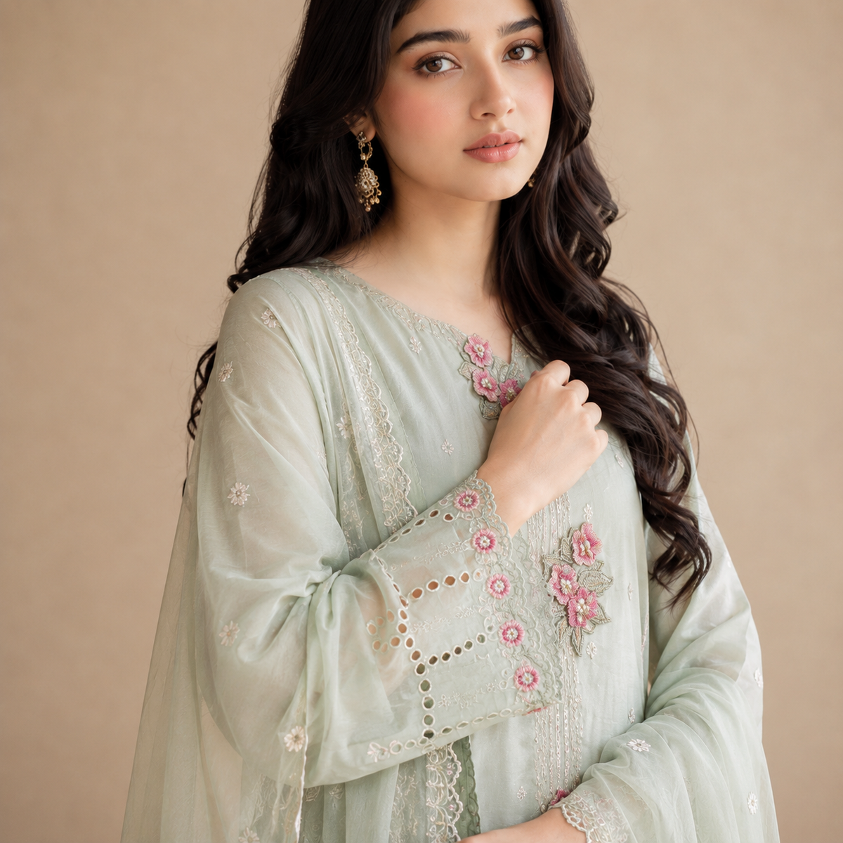 Meher-e-Sabz — Signature Thread Embroidered Cotton 3-Piece